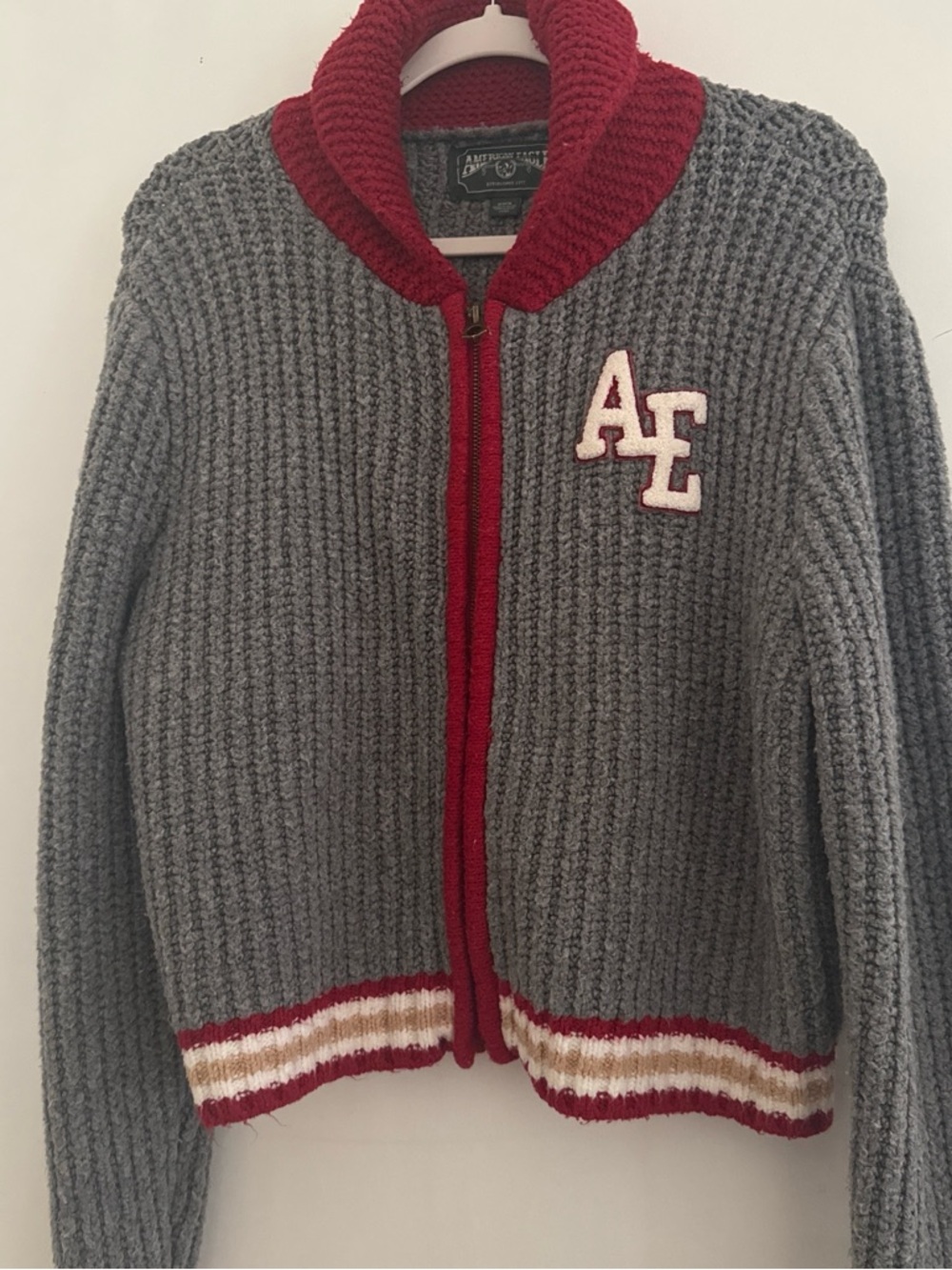 American Eagle Outfitters Gray Knit Sweater with Red Trim